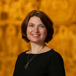 Assoc. Professor Dorota Piaskowska